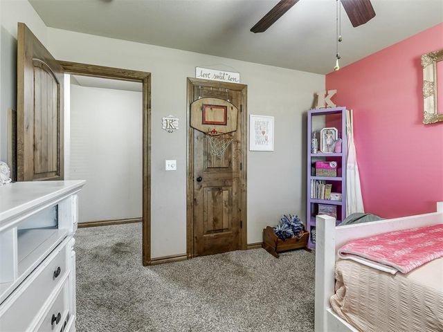 953 County Street 2982, Blanchard, OK 73010