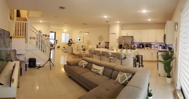 2414 SW 145th Pl 2414, Miami, FL 33175