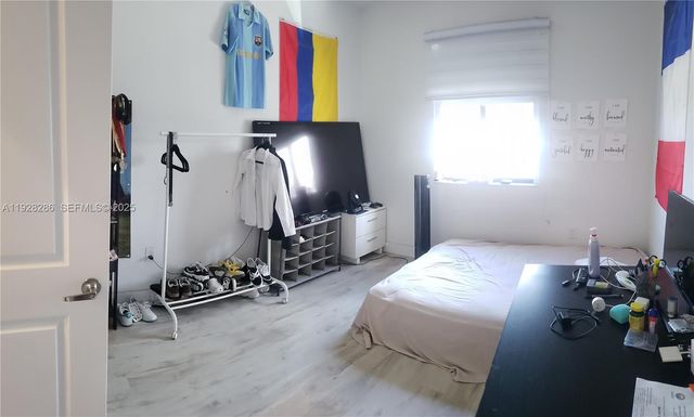 2414 SW 145th Pl 2414, Miami, FL 33175