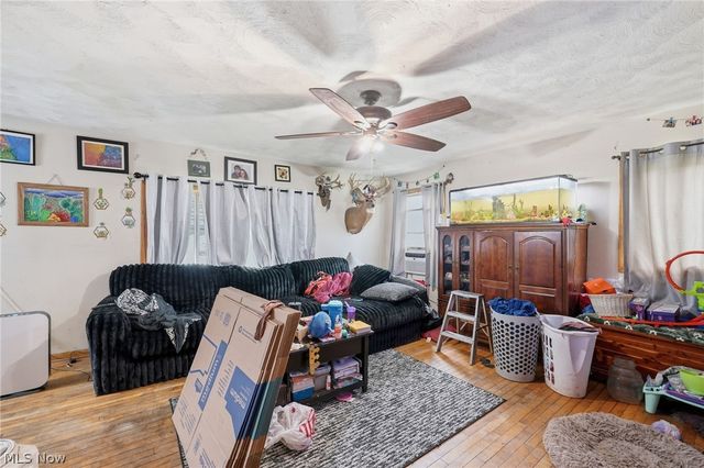 113 15th Street NW, Barberton, OH 44203