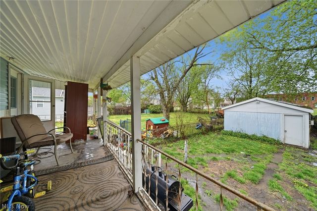 113 15th Street NW, Barberton, OH 44203