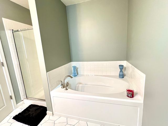 5778 W Commonview Drive, Mccordsville, IN 46055