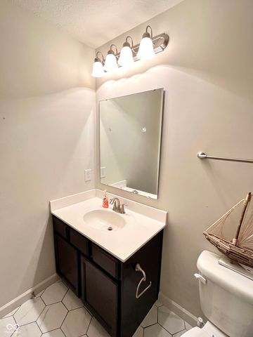 5778 W Commonview Drive, Mccordsville, IN 46055