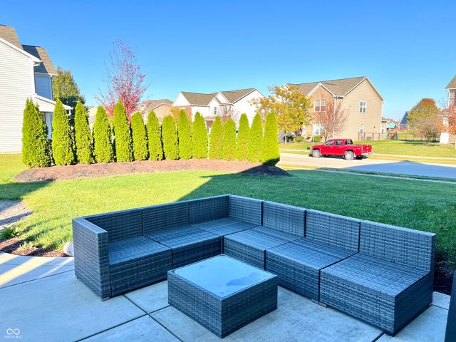 5778 W Commonview Drive, Mccordsville, IN 46055