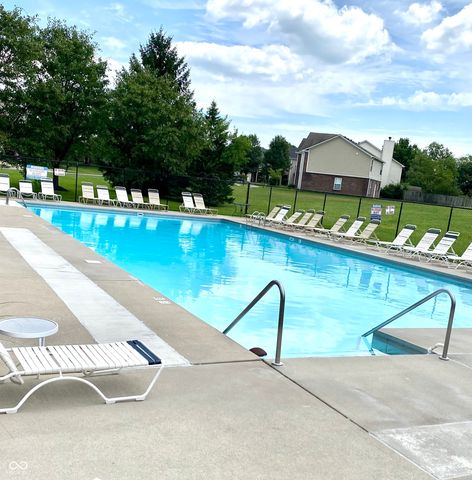 5778 W Commonview Drive, Mccordsville, IN 46055