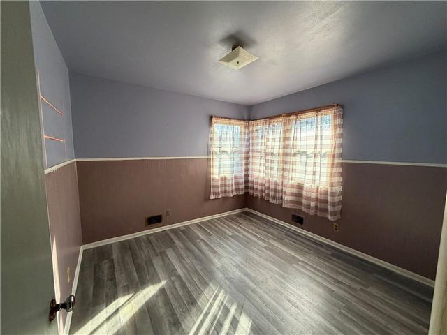 4305 S Main Street, Independence, MO 64055