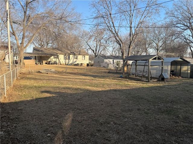 4305 S Main Street, Independence, MO 64055