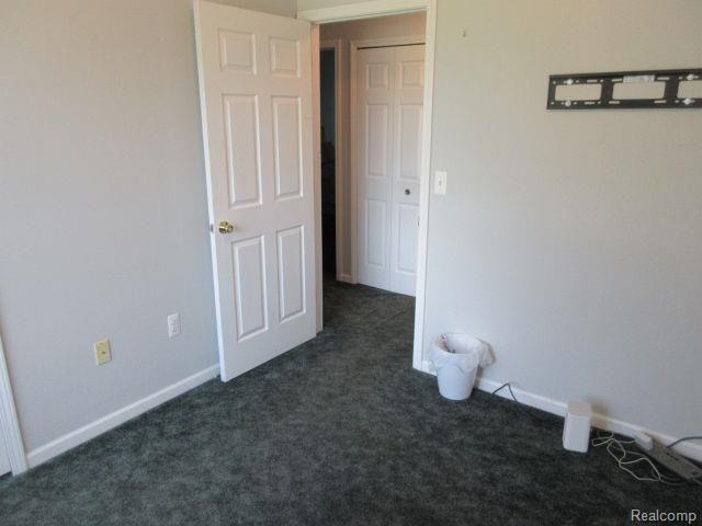33882 Lipke Street, Clinton Charter Township, MI 48035