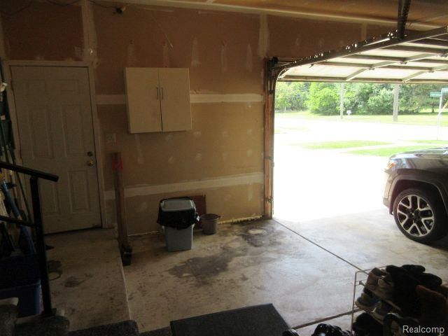 33882 Lipke Street, Clinton Charter Township, MI 48035