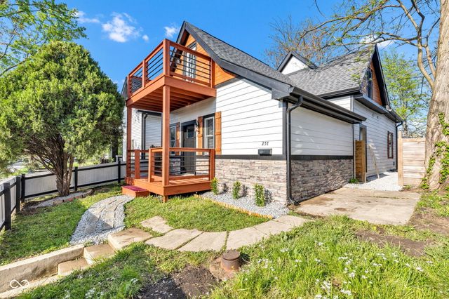 257 N Tacoma Avenue, Indianapolis, IN 46201