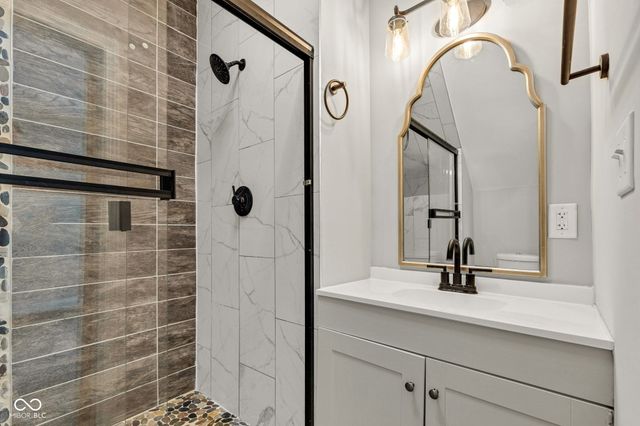 257 N Tacoma Avenue, Indianapolis, IN 46201