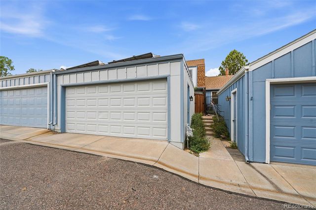 2515 E Geddes Place, Littleton, CO 80122