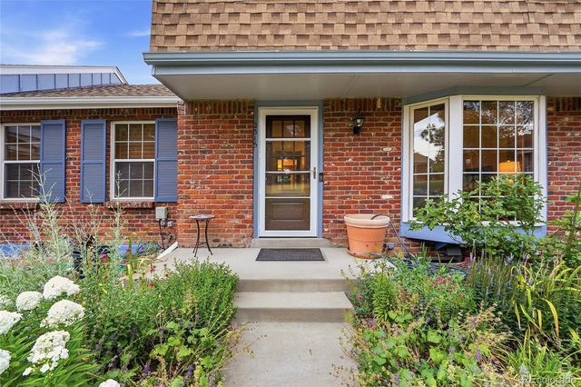 2515 E Geddes Place, Littleton, CO 80122