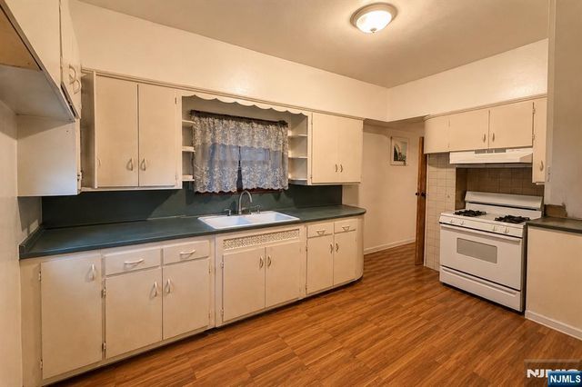 674 24th Street, Paterson, NJ 07504