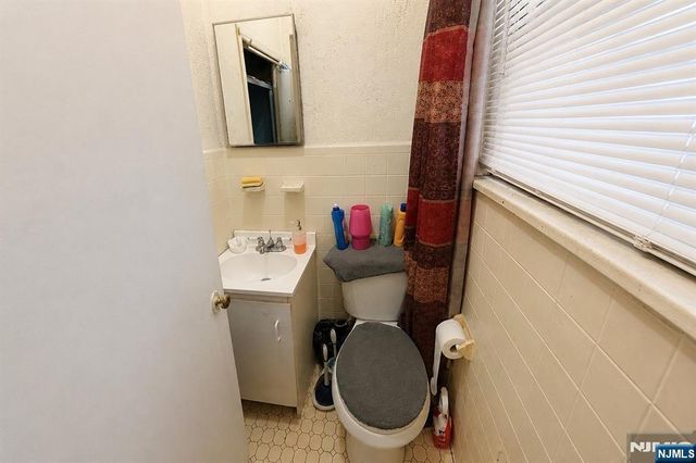 674 24th Street, Paterson, NJ 07504