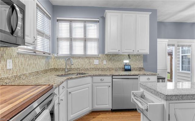 1608 Pinedale LN, Chesapeake, VA 23322