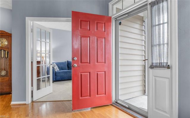 1608 Pinedale LN, Chesapeake, VA 23322