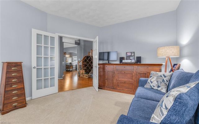 1608 Pinedale LN, Chesapeake, VA 23322