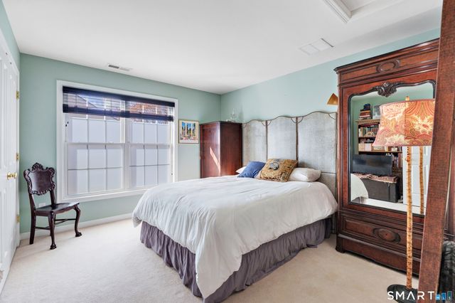 607 Championship Drive 607, Oxford, CT 06478