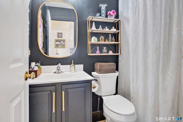 607 Championship Drive 607, Oxford, CT 06478