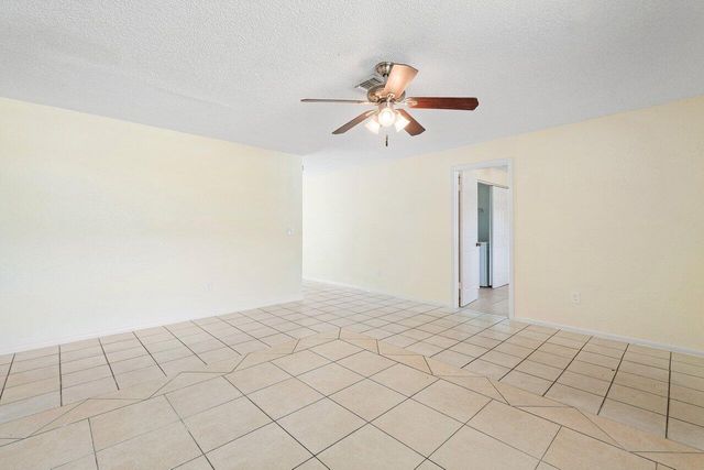 4861 Gulfstream Road, Lake Worth, FL 33460