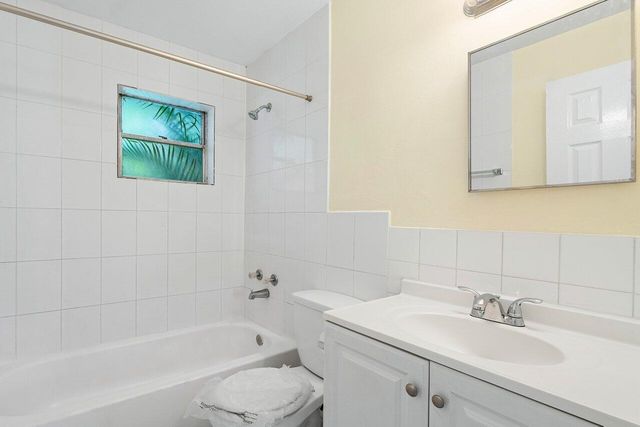 4861 Gulfstream Road, Lake Worth, FL 33460