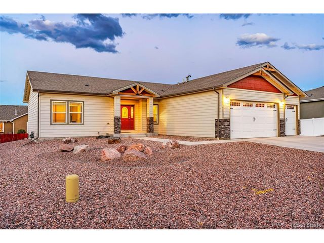 423 Frontier PL, Canon City, CO 81212