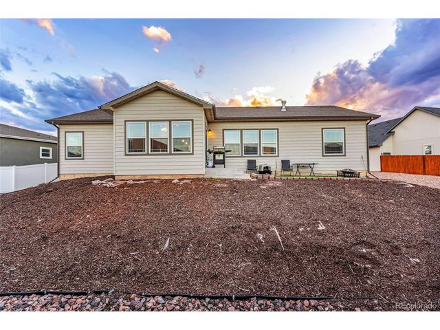 423 Frontier PL, Canon City, CO 81212