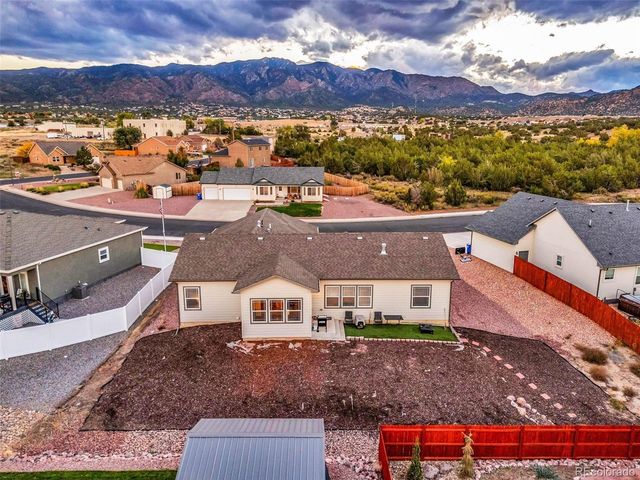 423 Frontier PL, Canon City, CO 81212