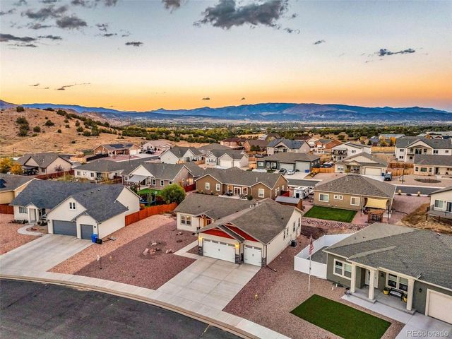 423 Frontier PL, Canon City, CO 81212