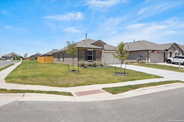 1400 REDWOOD CRK, Seguin, TX 78155