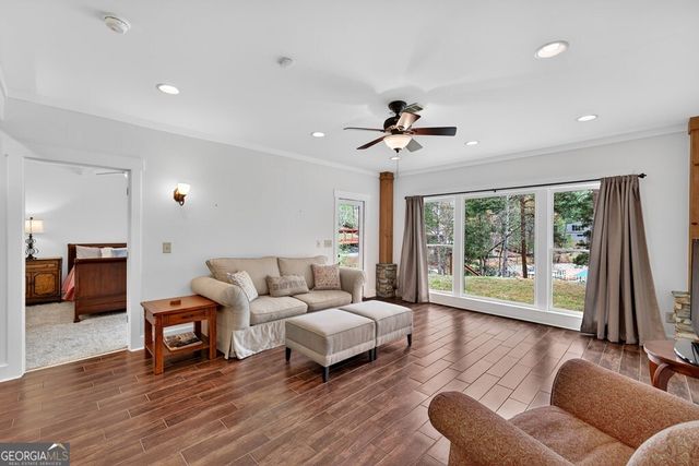 127 Azure Point, Blue Ridge, GA 30513