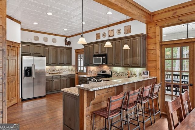 127 Azure Point, Blue Ridge, GA 30513