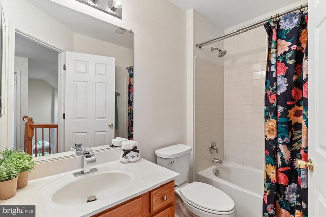 43528 CLIVEDON CT, Ashburn, VA 20147