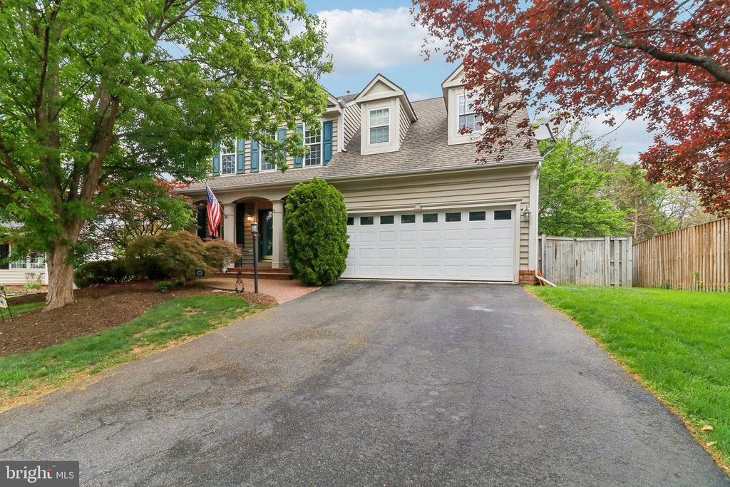 43528 CLIVEDON CT, Ashburn, VA 20147