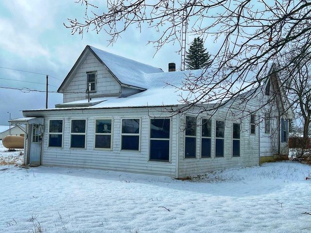 10836 30th Avenue, Evart, MI 49631