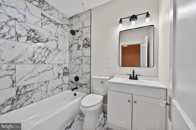2006 WHITTIER AVE, Baltimore, MD 21217