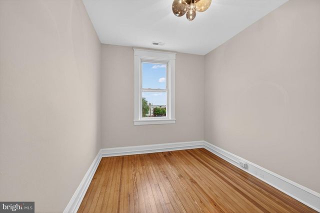 2006 WHITTIER AVE, Baltimore, MD 21217