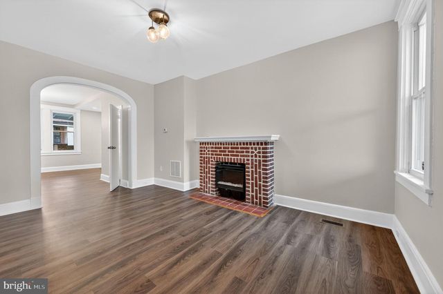 2006 WHITTIER AVE, Baltimore, MD 21217