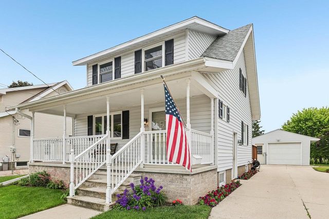 115 Roller Avenue, Beaver Dam, WI 53916