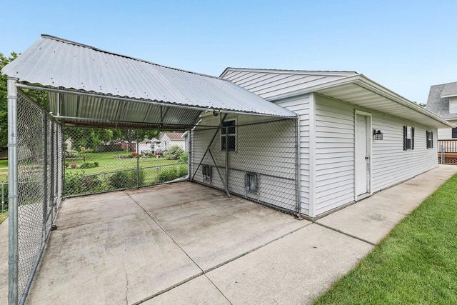 115 Roller Avenue, Beaver Dam, WI 53916