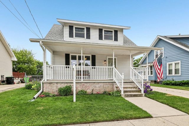 115 Roller Avenue, Beaver Dam, WI 53916