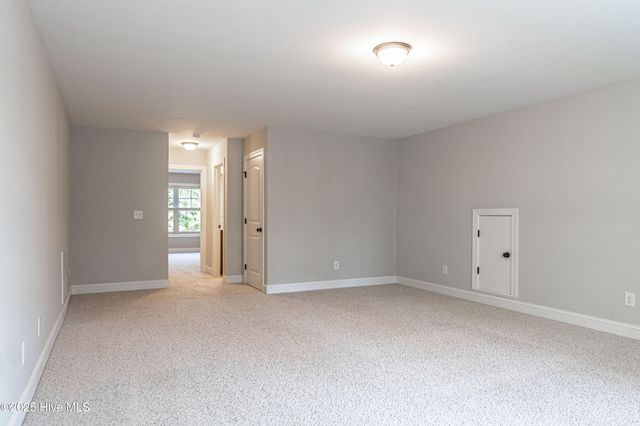 100 Wiregrass Lane, Southern Pines, NC 28387