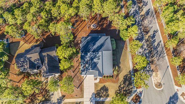 100 Wiregrass Lane, Southern Pines, NC 28387