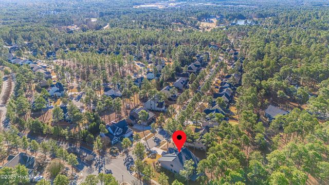100 Wiregrass Lane, Southern Pines, NC 28387