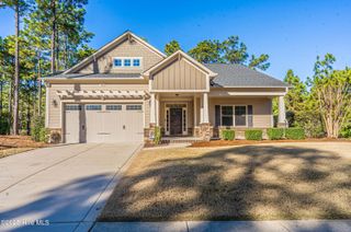 100 Wiregrass Lane, Southern Pines, NC 28387