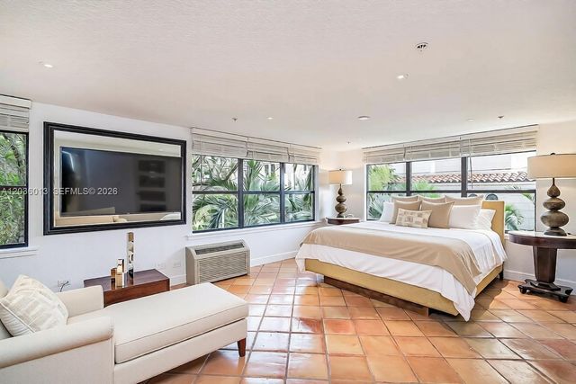 322 Buchanan St 0, Hollywood, FL 33019