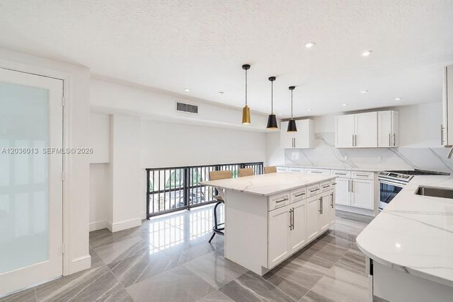 322 Buchanan St 0, Hollywood, FL 33019