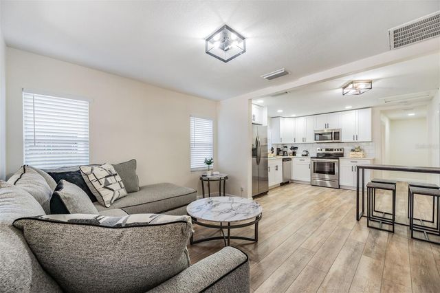 4206 N 13TH STREET, Tampa, FL 33603