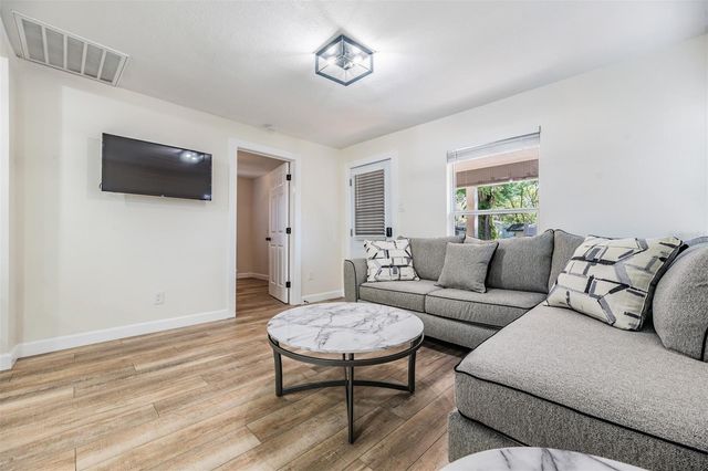 4206 N 13TH STREET, Tampa, FL 33603